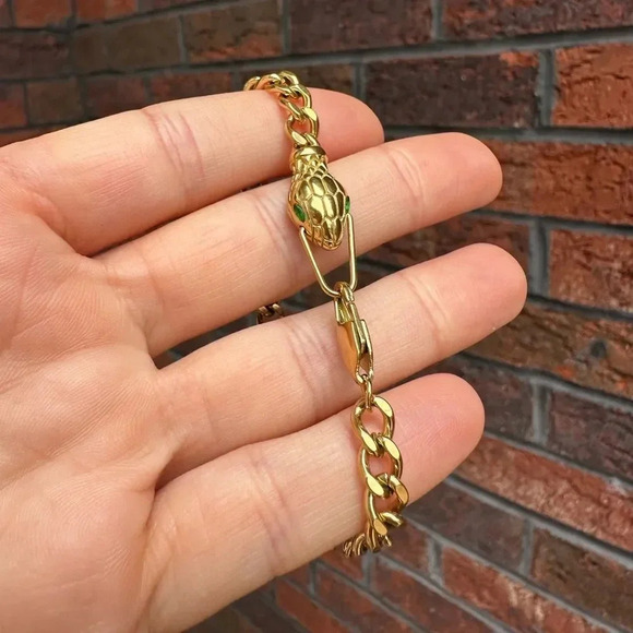 Serpenti Green Eyes Snake 18K Gold Stainless Steel Waterproof Chain Bracelet - Picture 11 of 17